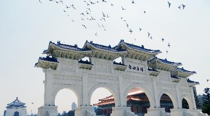 【半自助】<臺北 日月潭 清境農場 五天游>深圳直航往返